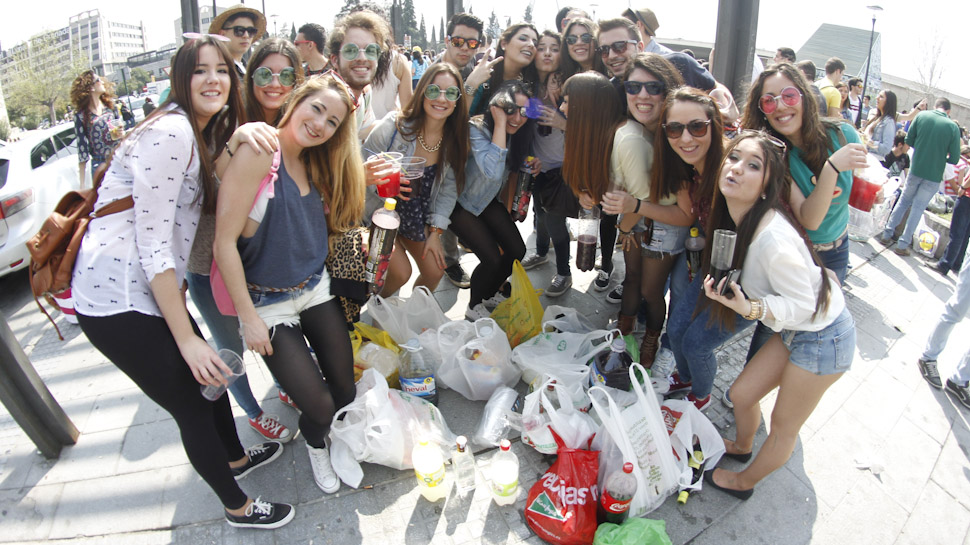 fiesta-de-la-primavera-botellodromo-botellon-01